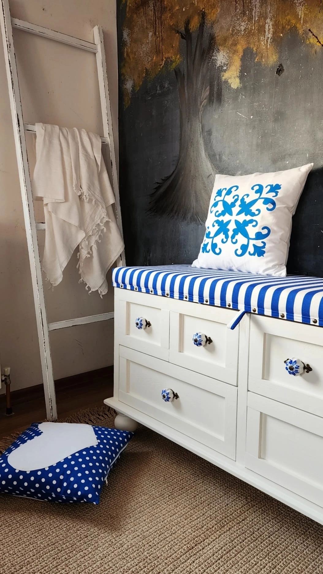 Masif Beyaz Bench & Bank Depolama