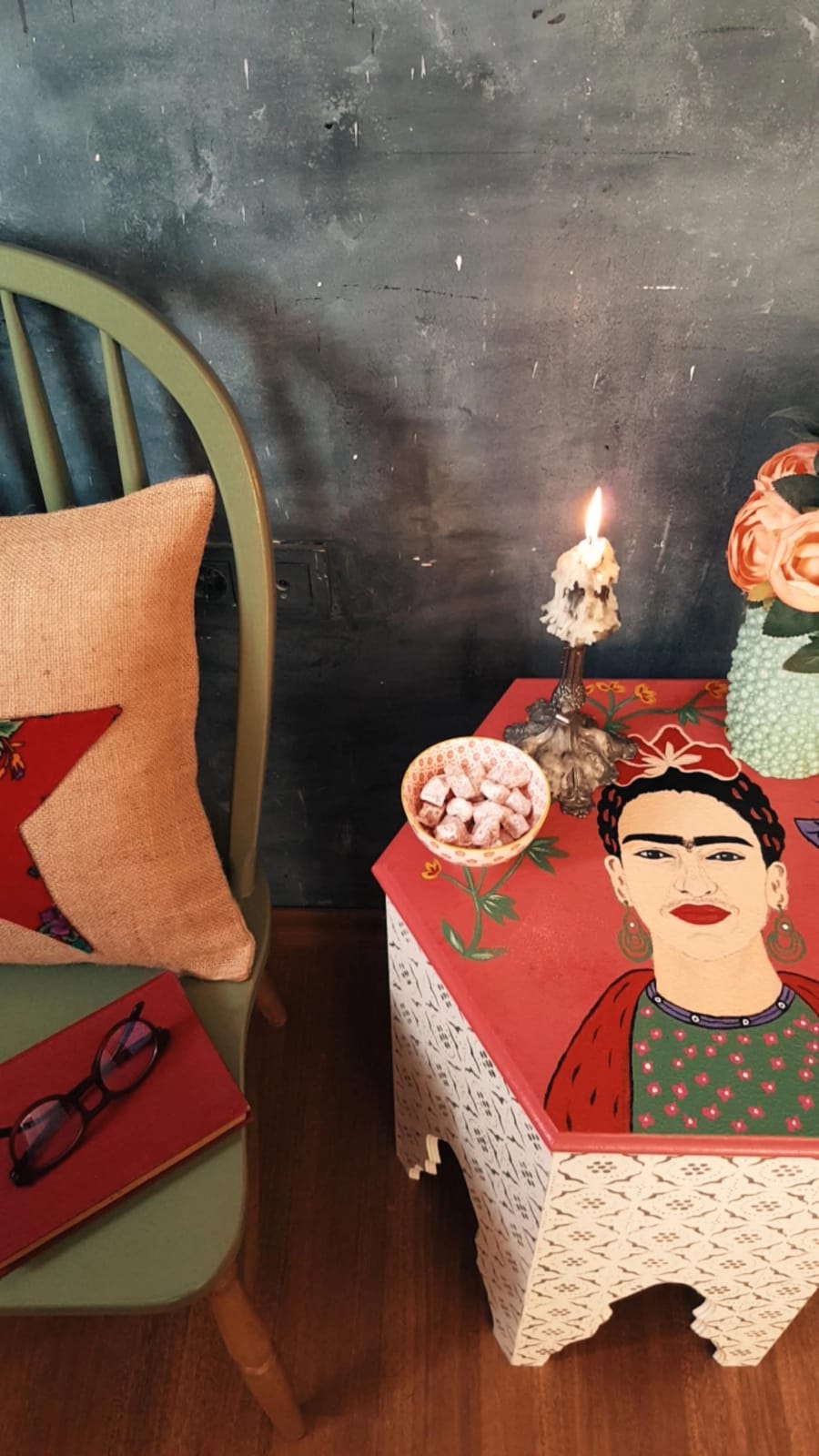 El Çizim Frida Kahlo Sehpa