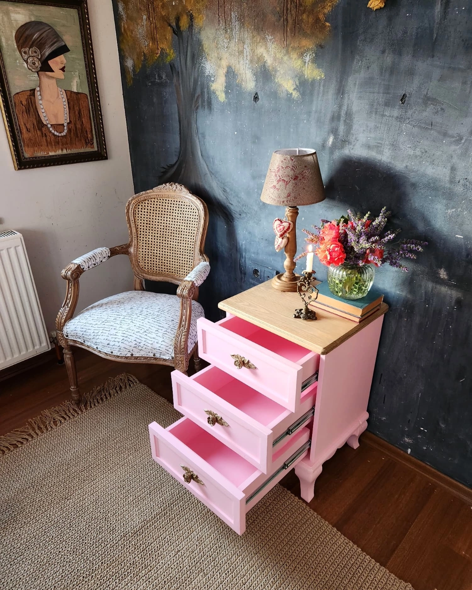 Masif Bebek Pembe Komodin