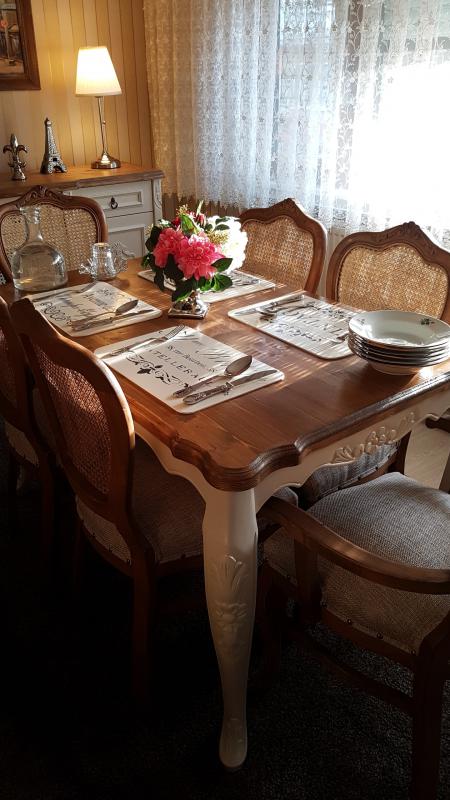 Sıcak Beyaz Yemek Masası Ladin/Ceviz